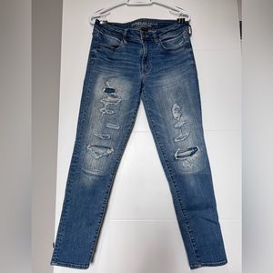 American Eagle size 12 super stetch distressed jeggings